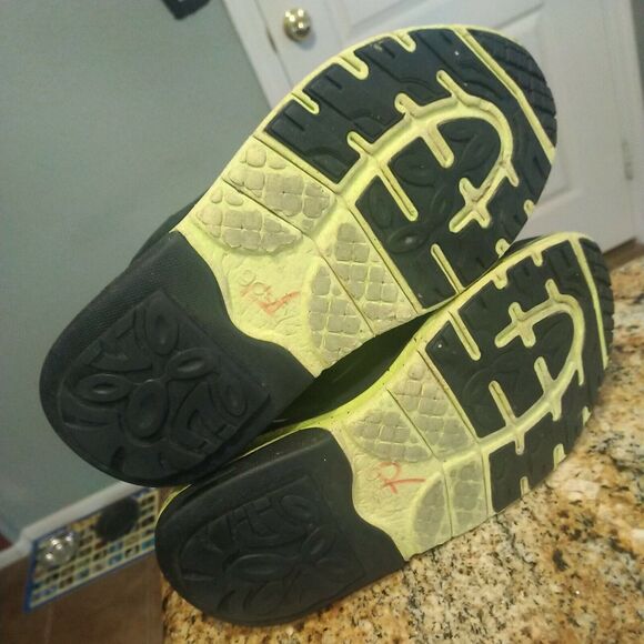 Gdefy Gravity Defyer Mighty Walk Shoes Women Black Neon Green SZ 8.5 - Picture 10 of 12